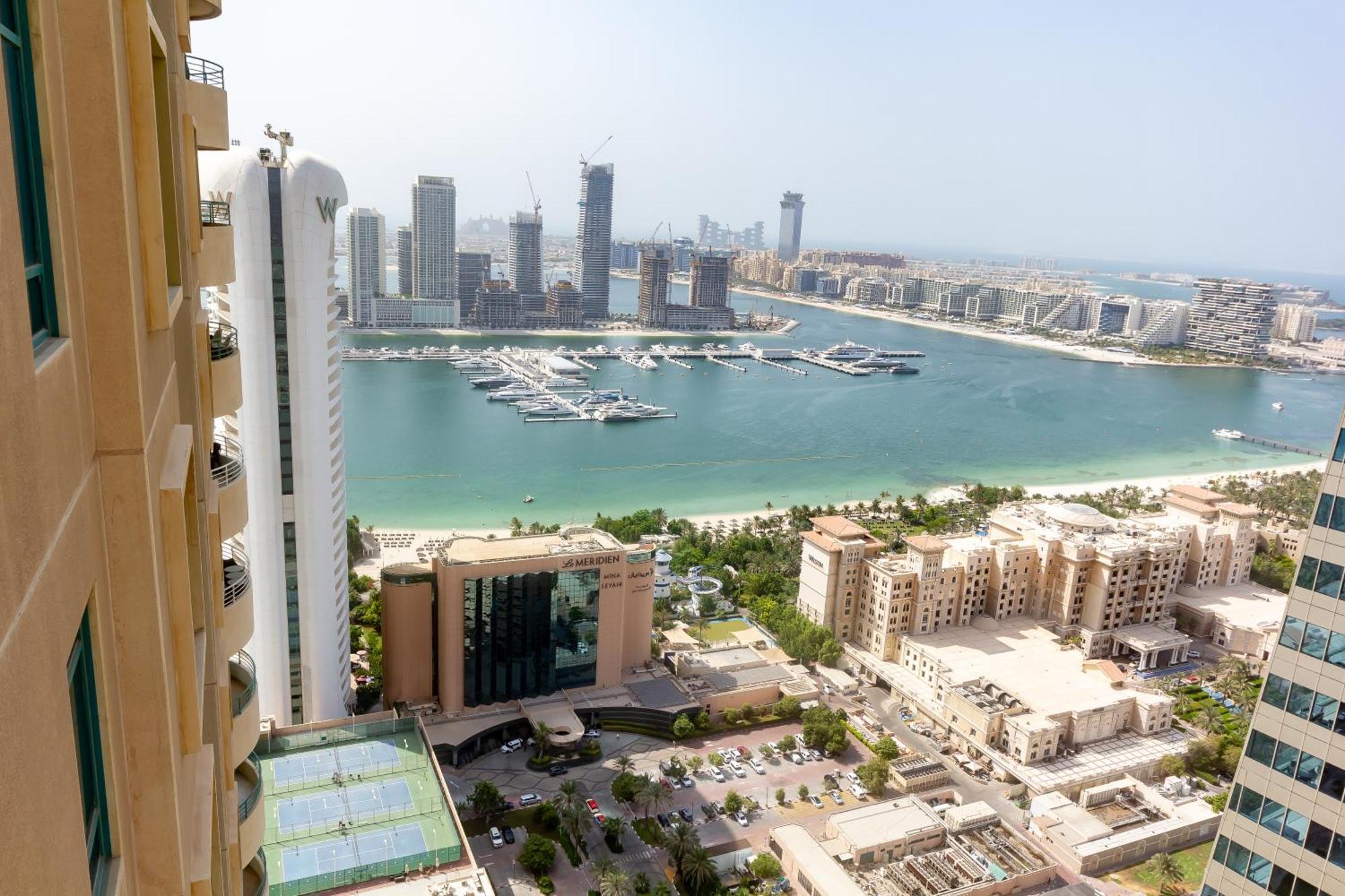 Nice Single Rooms For "Girls" Only In Dubai, Marina 외부 사진