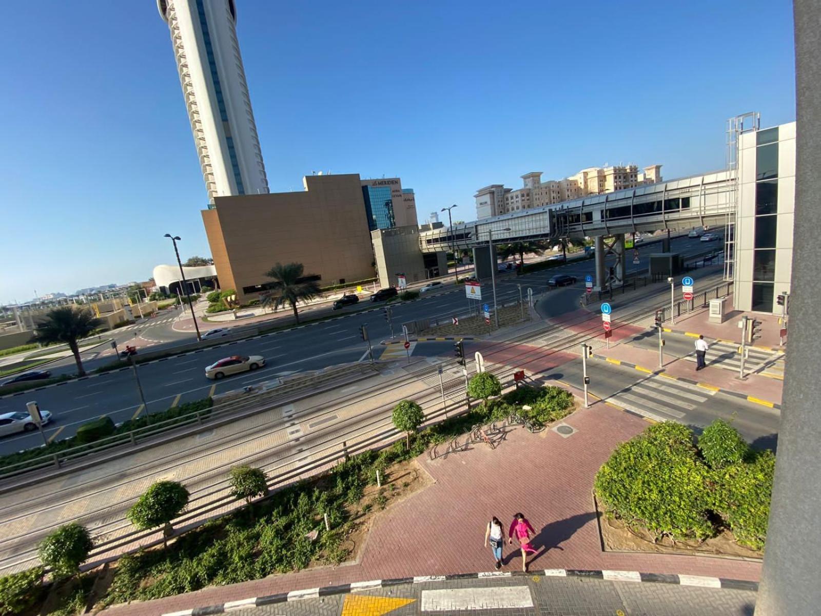 Nice Single Rooms For "Girls" Only In Dubai, Marina 외부 사진