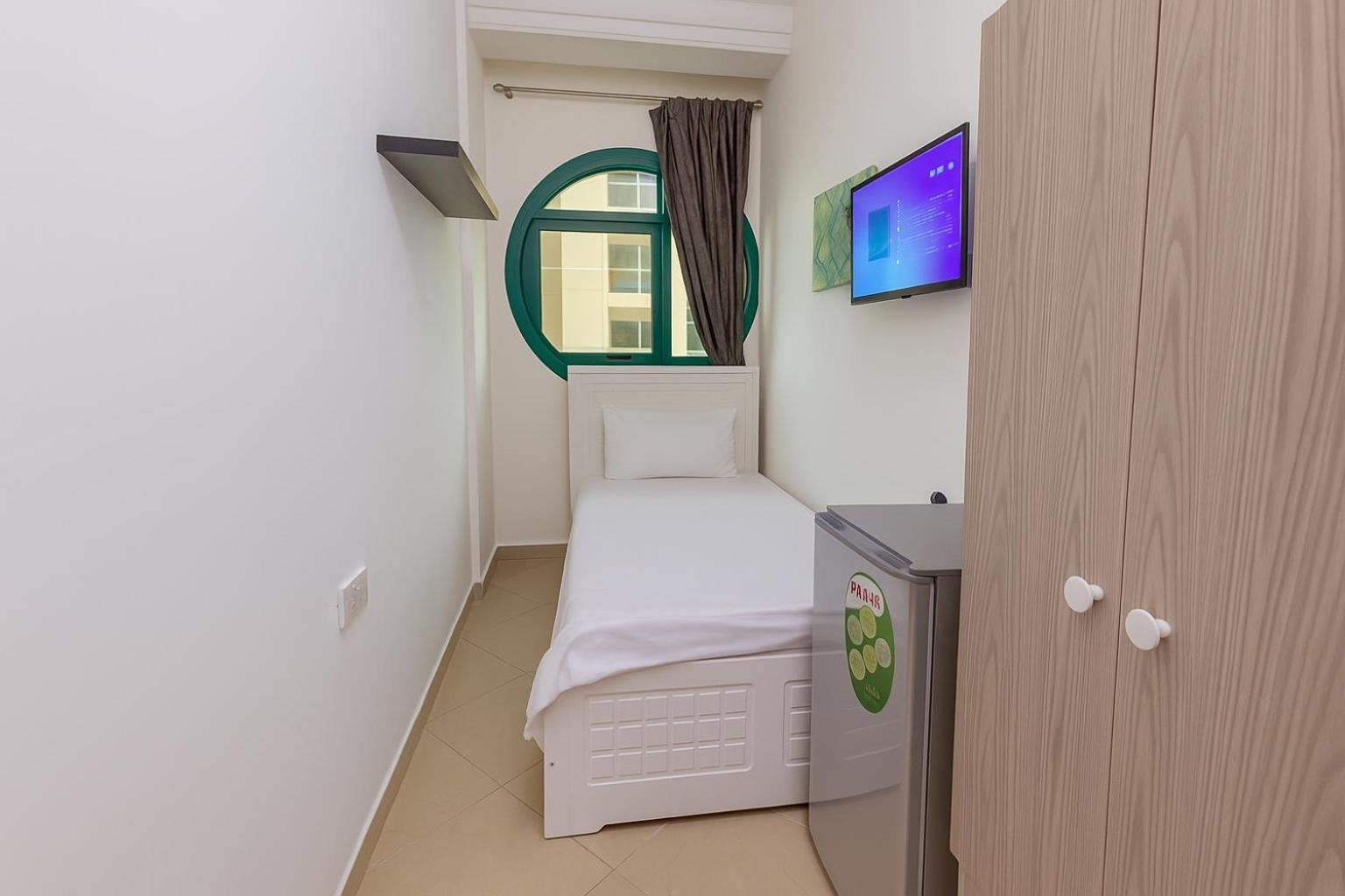 Nice Single Rooms For "Girls" Only In Dubai, Marina 외부 사진